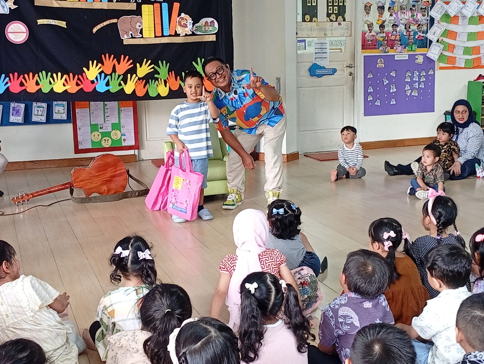 Wisata LiterAsyik Ke Kids Republic School